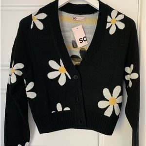 So black cardigan with daisies, size XS